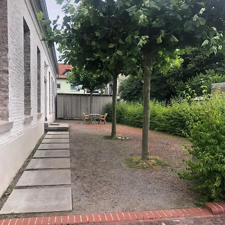 Apartamento Kueckstege1 Vintage Design In Historischer Schule Kalkar